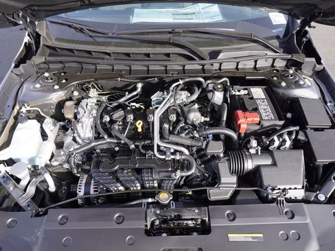 Certified 2025 Nissan Altima 2.5 SV image 7