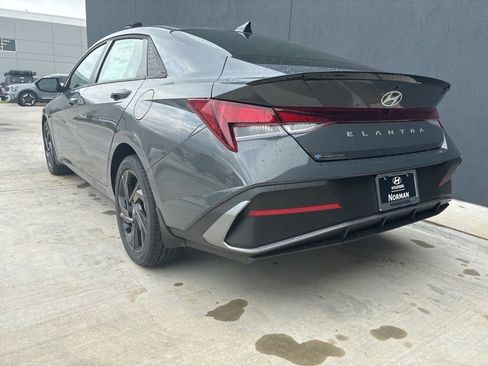 New 2026 Hyundai Elantra Sport FWD image 6