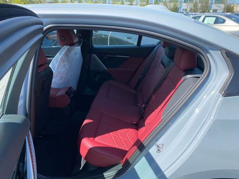 New 2026 BMW 530i xDrive w/ M Sport Package AWD/4WD image 6