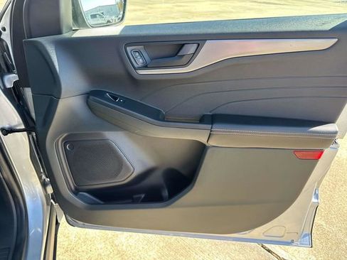 Used 2023 Ford Escape Active w/ Cold Weather Package image 16