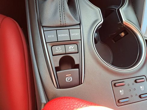 Certified 2022 Toyota Camry XSE image 20