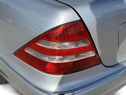 Used 2002 Mercedes-Benz S 500 image 14
