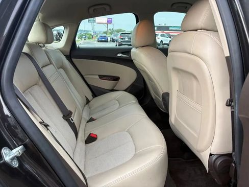 Used 2014 Buick Verano FWD image 17