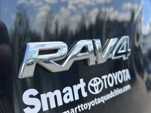 Certified 2025 Toyota RAV4 XLE AWD/4WD image 8
