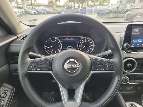 Used 2024 Nissan Sentra SV FWD image 14