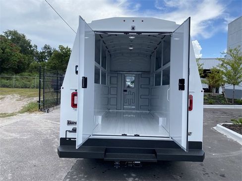 New 2026 Ford E-350 and Econoline 350 Super Duty w/ Power Equipment Group image 7