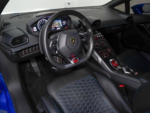 Used 2018 Lamborghini Huracan LP 580-2 image 36