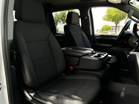 Used 2025 Chevrolet Silverado 3500 LT w/ Safety Package AWD/4WD image 30
