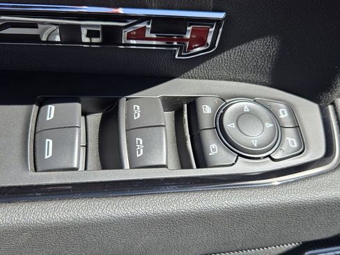 New 2026 GMC Sierra 1500 AT4 w/ AT4 Premium Package AWD/4WD image 22