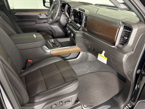 New 2026 Chevrolet Silverado 3500 High Country w/ High Country Premium Package AWD/4WD image 25