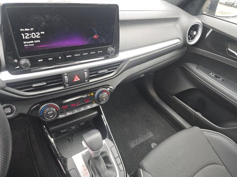 Used 2023 Kia Forte GT-Line image 28