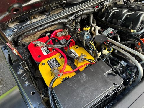 Used 2013 Jeep Wrangler Unlimited Rubicon w/ Dual Top Group image 31