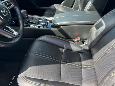 Certified 2025 MAZDA CX-50 2.5 Hybrid w/ Premium Plus Pkg AWD/4WD image 18