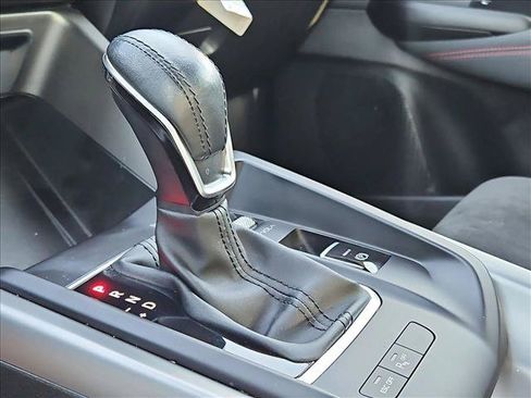 Used 2024 Dodge Hornet GT AWD/4WD image 12