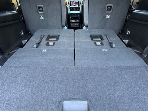 New 2025 Jeep Grand Cherokee L Altitude image 15