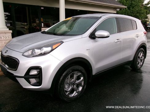 Used 2020 Kia Sportage LX AWD/4WD image 1