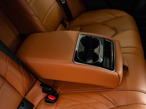 Used 2020 Toyota Avalon Limited w/ Advanced Safety Package FWD image 44