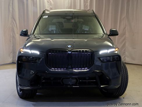 Used 2026 BMW X7 xDrive40i w/ M Sport Package image 5
