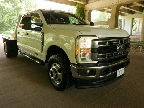Used 2024 Ford F350 XLT w/ FX4 Off-Road Package AWD/4WD image 27