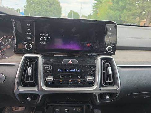 Used 2023 Kia Sorento X-Line EX AWD/4WD image 18