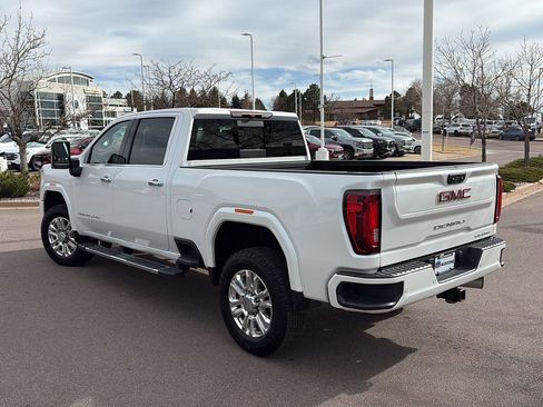 Certified 2023 GMC Sierra 3500 Denali image 4