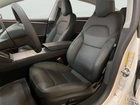 Used 2024 Tesla Model 3 Standard Range RWD image 57