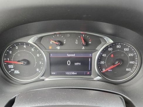 Used 2023 GMC Terrain SLT w/ Tech Package AWD/4WD image 23