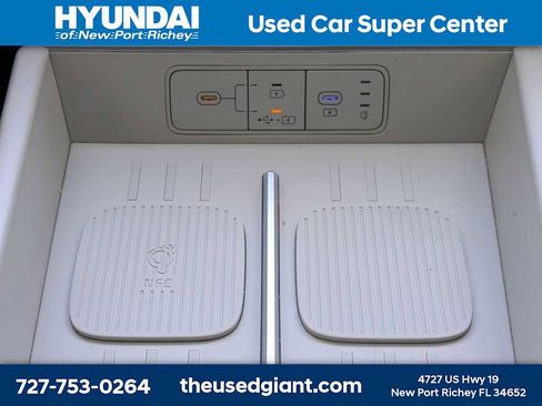 Certified 2024 Hyundai Santa Fe SEL AWD/4WD image 32