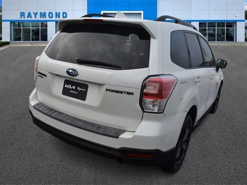 Used 2018 Subaru Forester 2.5i Premium w/ Popular Package #2A image 3