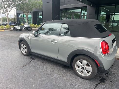 Used 2021 MINI Cooper Convertible image 5