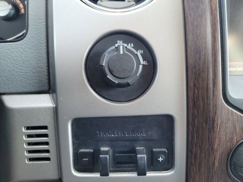 Used 2013 Ford F150 Lariat w/ Mid Equipment Group AWD/4WD image 22