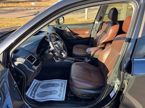 Used 2018 Subaru Forester 2.0XT Touring w/ Popular Package #2 image 8