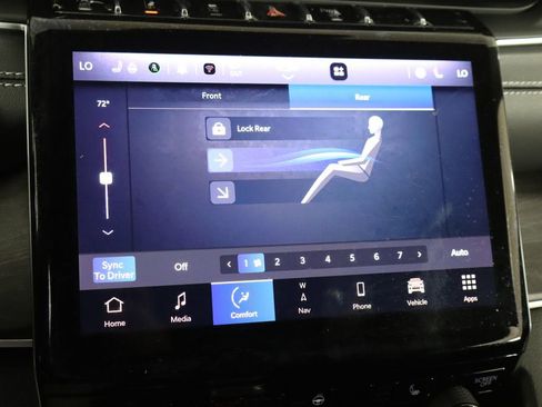 Used 2023 Jeep Grand Cherokee L Limited w/ Black Appearance Package image 35