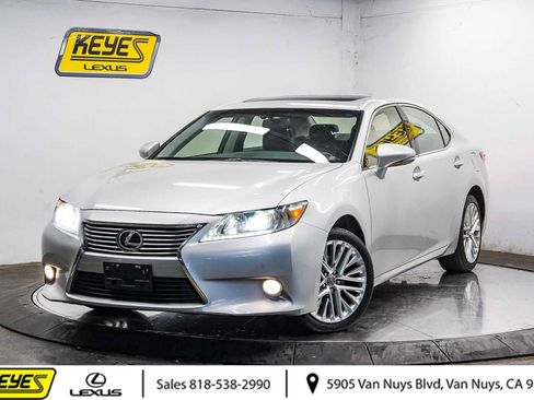Used 2013 Lexus ES 350 w/ Luxury Pkg FWD image 1