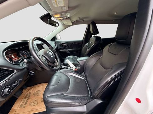 Used 2020 Jeep Cherokee Limited image 20