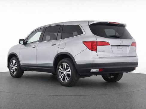 Used 2018 Honda Pilot EX image 21