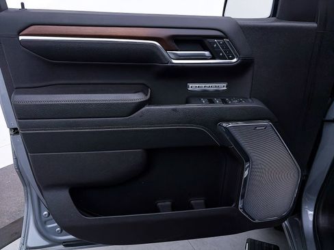 Used 2024 GMC Sierra 1500 Denali w/ Denali Reserve Package image 19