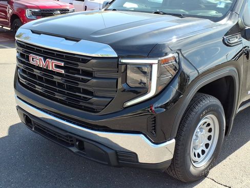Used 2026 GMC Sierra 1500 Pro w/ Pro Value Package AWD/4WD image 8