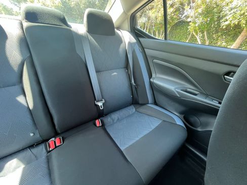 Used 2025 Nissan Versa SV FWD image 35