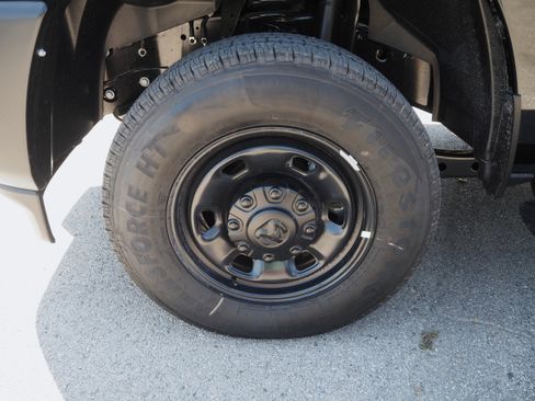 New 2026 RAM 2500 Tradesman AWD/4WD image 5