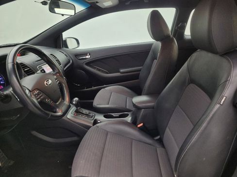 Used 2016 Kia Forte Koup SX image 17
