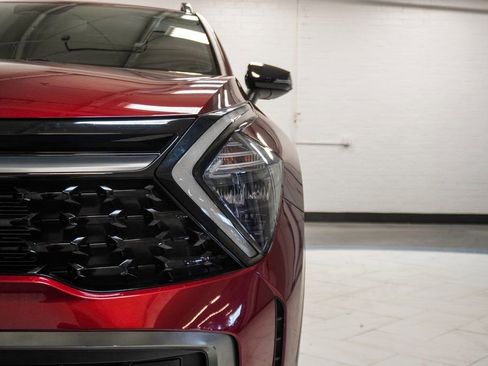 Used 2023 Kia Sportage X-Line AWD/4WD image 39