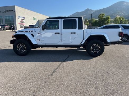 Used 2023 Jeep Gladiator Mojave w/ Cold Weather Group image 7