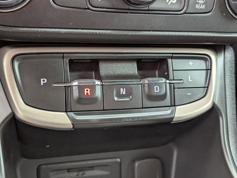 Used 2023 GMC Terrain Denali w/ Denali Premium Package image 30