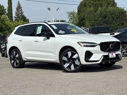 Used 2025 Volvo XC60 T8 Ultra w/ Protection Package Premier