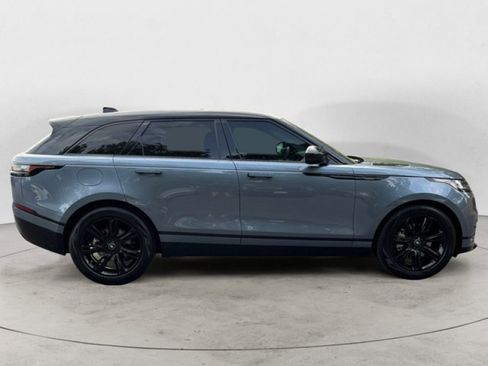 Certified 2022 Land Rover Range Rover Velar R-Dynamic S image 3