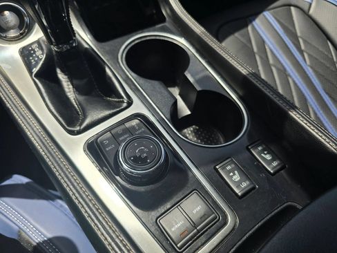 Used 2018 Nissan Maxima 3.5 SV FWD image 22