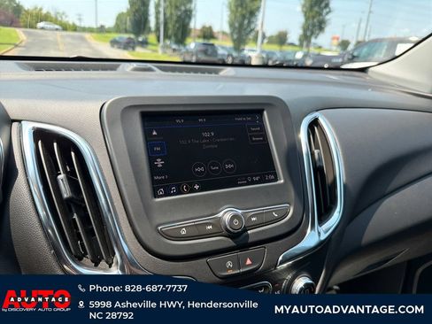 Used 2024 Chevrolet Equinox LT AWD/4WD image 15