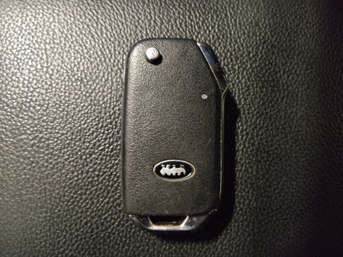 Used 2021 Kia Forte LXS FWD image 32
