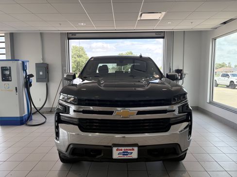Used 2019 Chevrolet Silverado 1500 LT w/ All-Star Edition AWD/4WD image 5